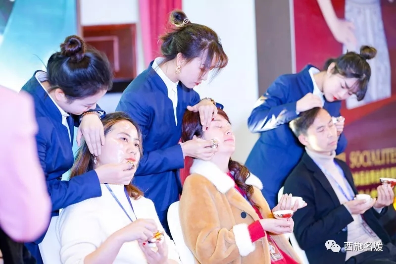 盛會丨全國工商聯化妝品商會祛斑專委會西施名媛/纖維源年終盛典暨新品發布會,圓滿落幕! 盛會丨全國工商聯化妝品商會祛斑專委會西施名媛/纖維源年終盛典暨新品發布會,圓滿落幕!