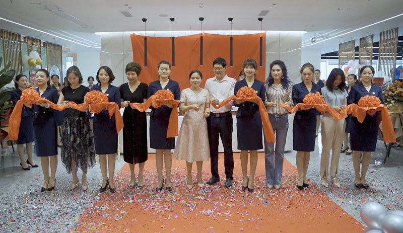 大事記丨熱烈祝賀西施名媛公司總部喬遷新居 大事記丨熱烈祝賀西施名媛公司總部喬遷新居